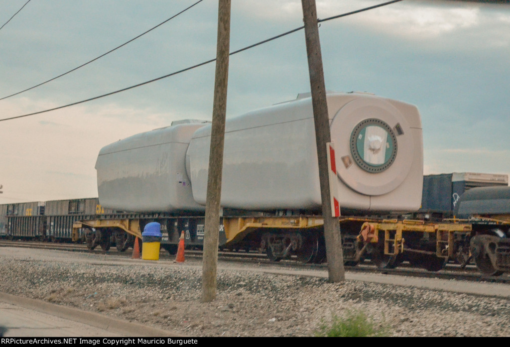 QTTX Flat car with load